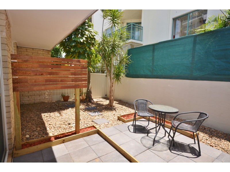 3/7 Stanhill Drive, Surfers Paradise QLD 4217