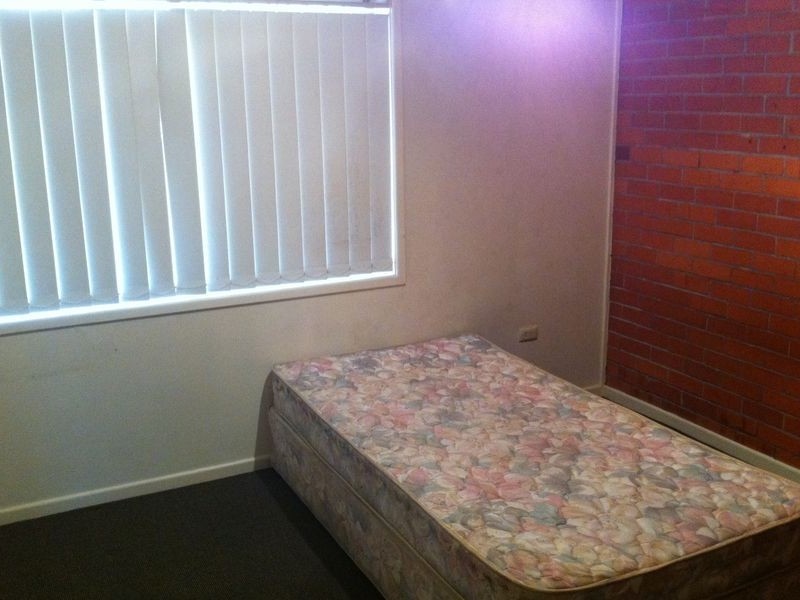 2/5 North Street, Southport QLD 4215