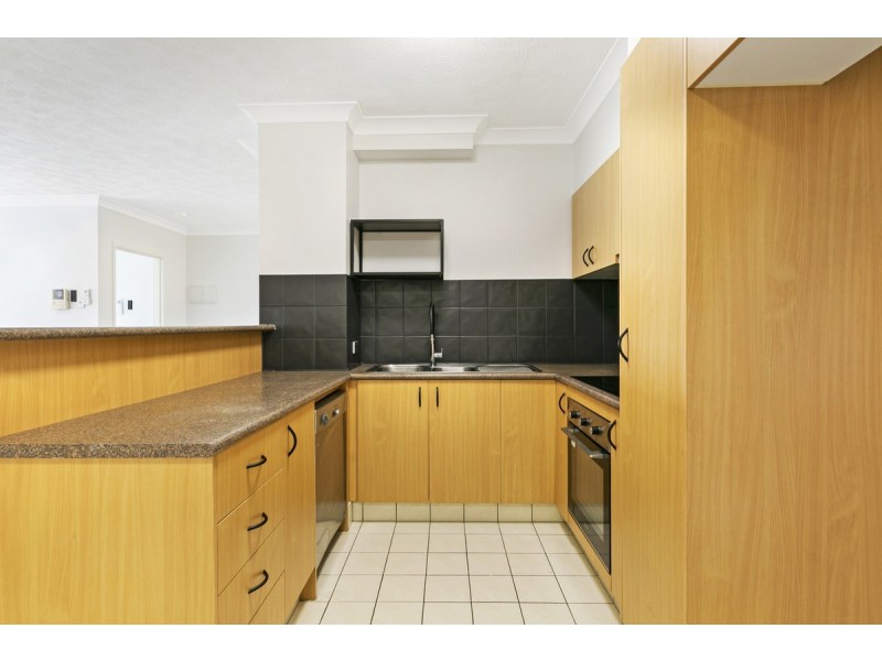 16/52 Queen Street, Southport QLD 4215