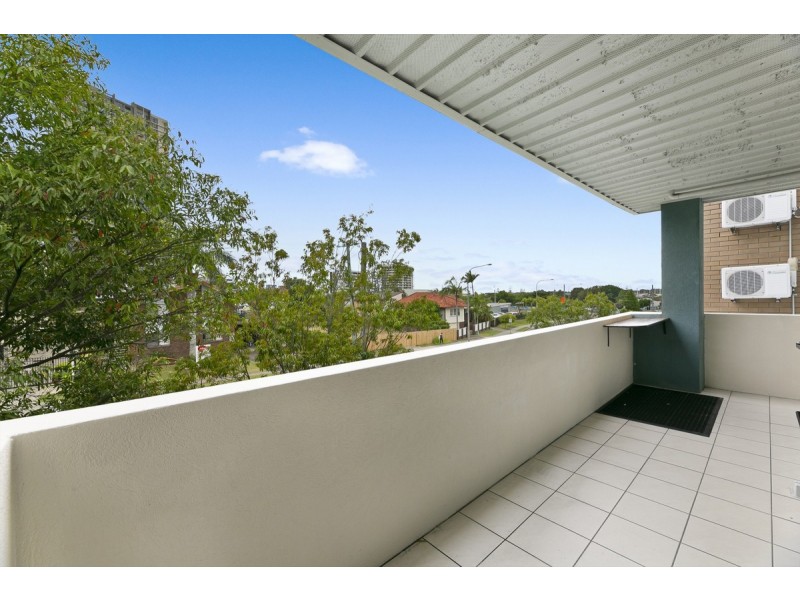 16/52 Queen Street, Southport QLD 4215