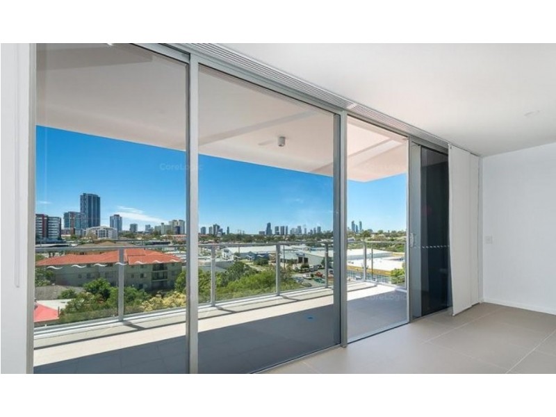 405/26 Spendelove Avenue, Southport QLD 4215