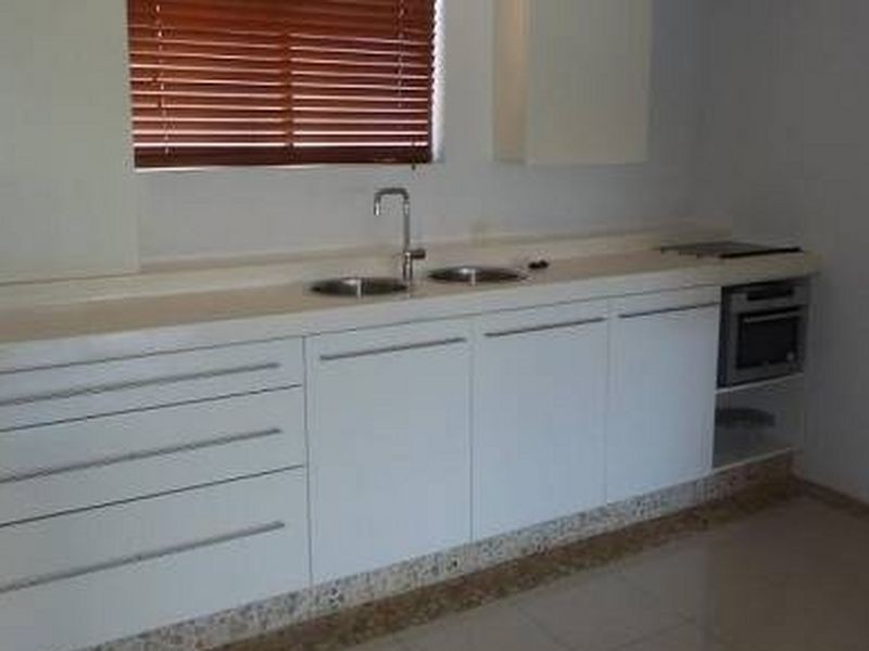 12/2 T E Peters Drive, Broadbeach QLD 4218