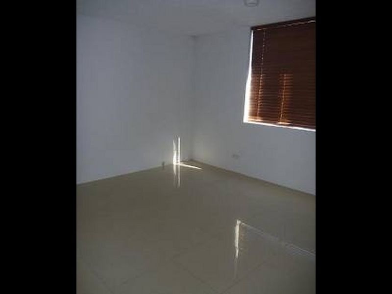 12/2 T E Peters Drive, Broadbeach QLD 4218