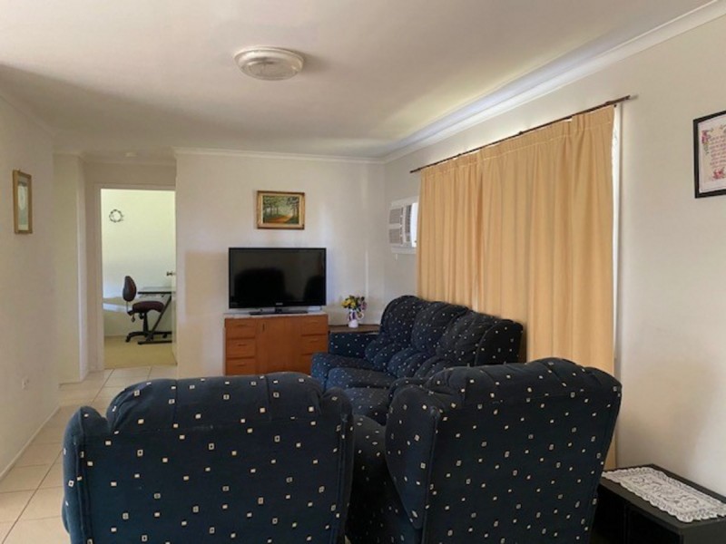 53 Woomera Crescent, Southport QLD 4215