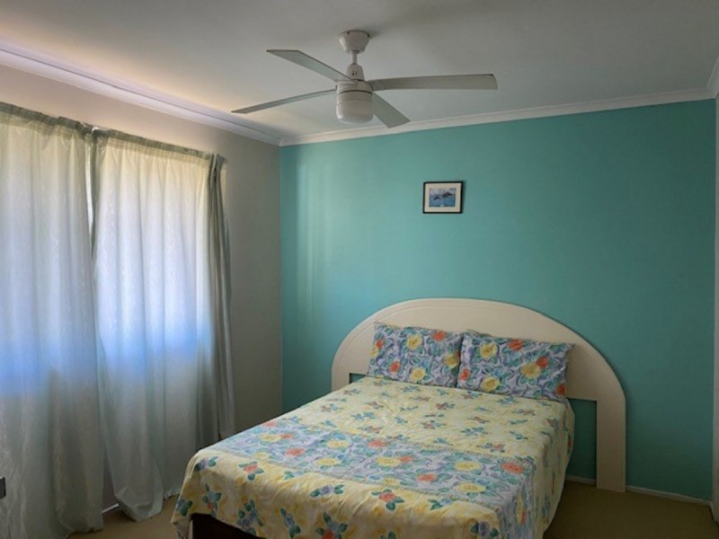 53 Woomera Crescent, Southport QLD 4215