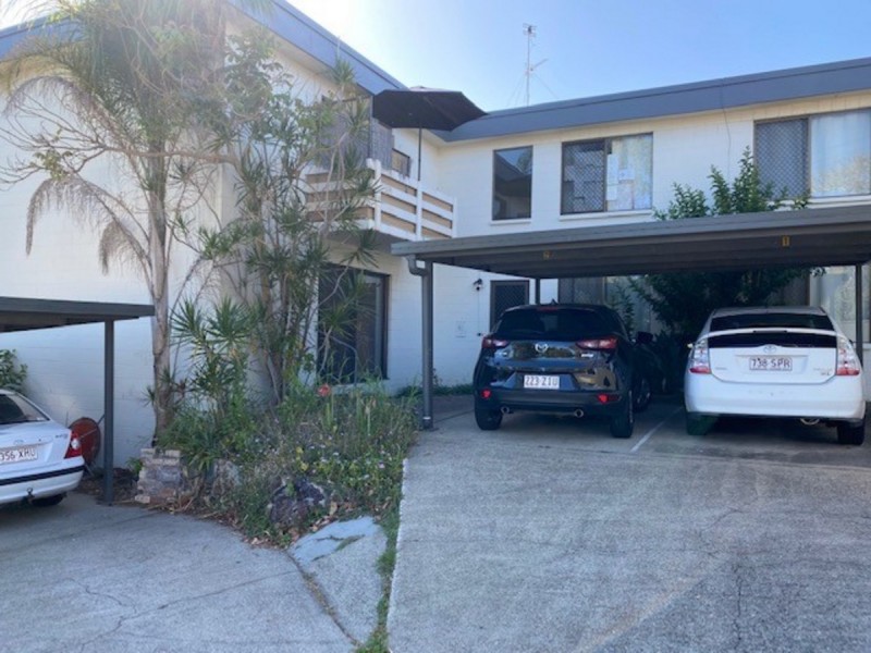 2/151 High Street, Southport QLD 4215