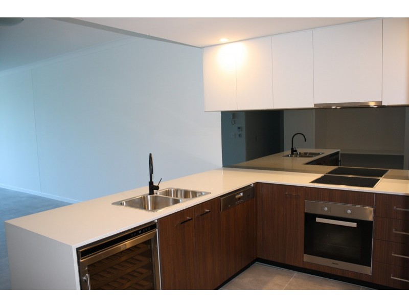 3119/397 Christine Avenue, Varsity Lakes QLD 4227