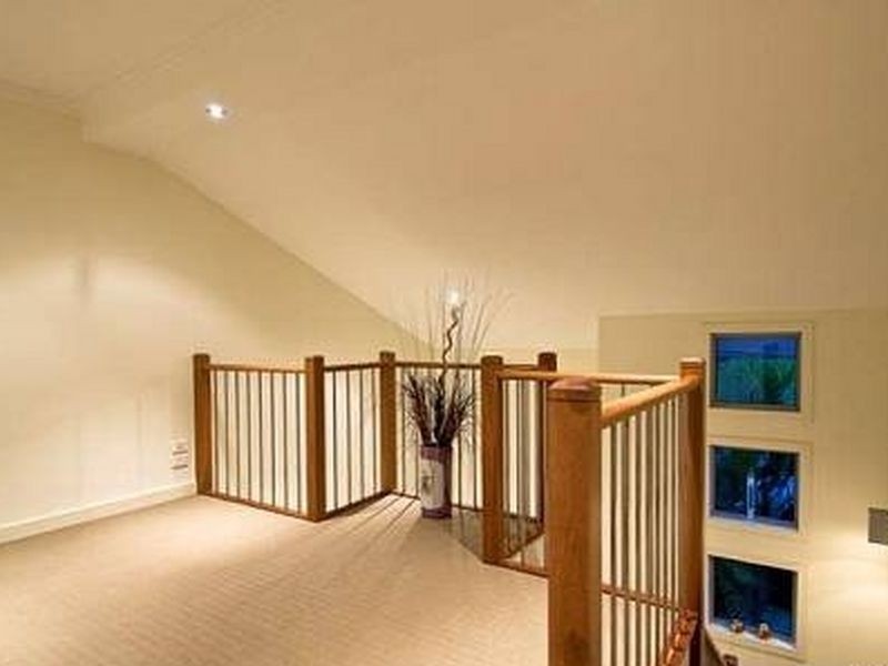 2/38 Enid Avenue, Southport QLD 4215