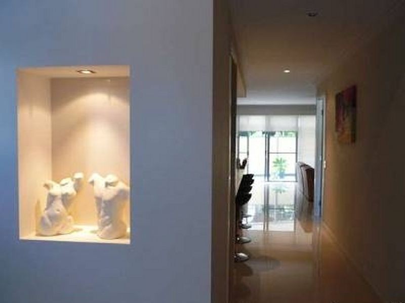 2/38 Enid Avenue, Southport QLD 4215