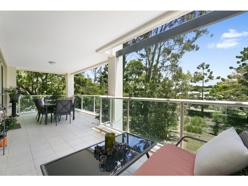 4112/1 Archer Hill Drive “Royal Pines”, Benowa QLD 4217