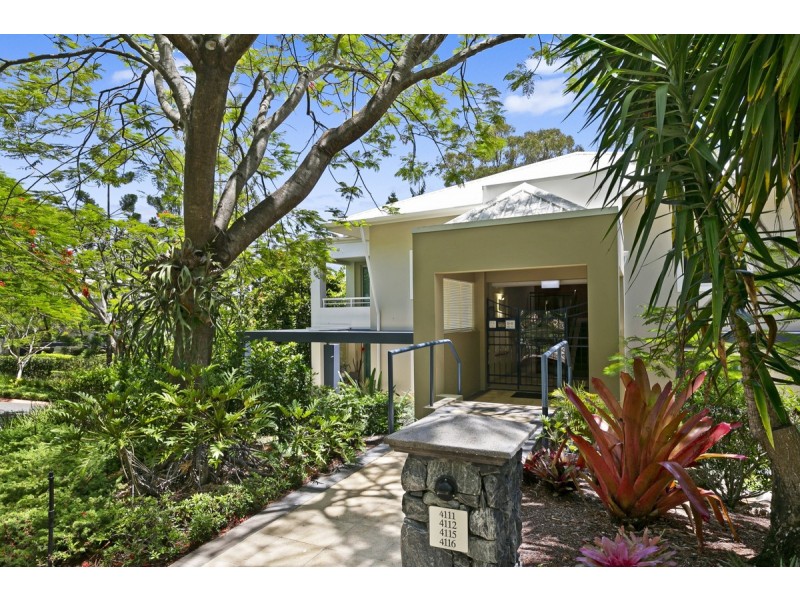 4112/1 Archer Hill Drive “Royal Pines”, Benowa QLD 4217