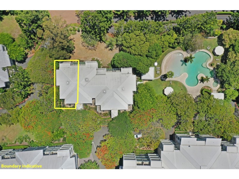 4112/1 Archer Hill Drive “Royal Pines”, Benowa QLD 4217