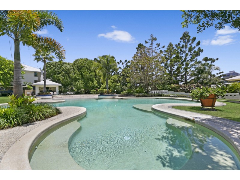 4112/1 Archer Hill Drive “Royal Pines”, Benowa QLD 4217