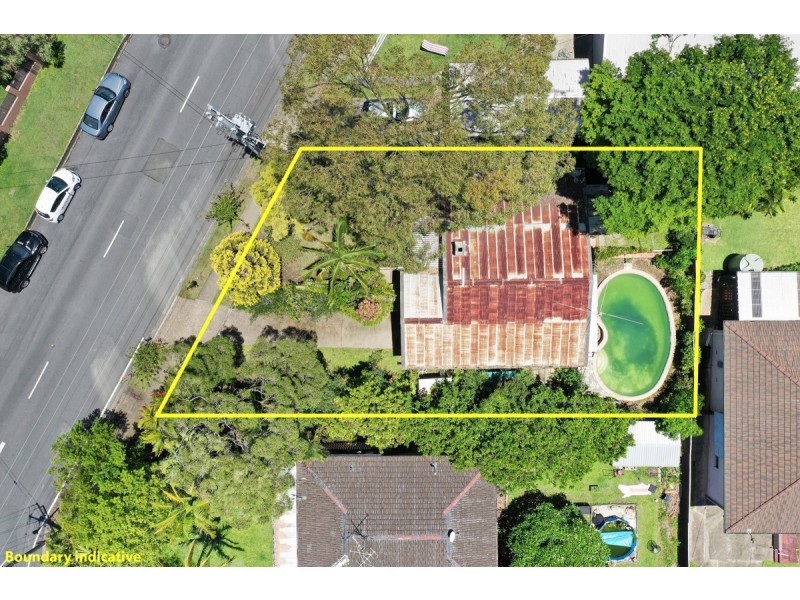 53 Kindra Avenue, Southport QLD 4215