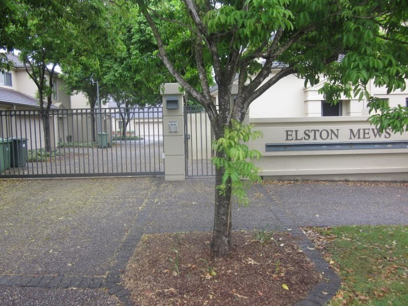 9/23-25 Bauer St, Southport QLD 4215