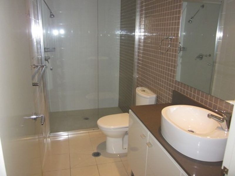 618/1-3 Aqua St Southport, Southport QLD 4215