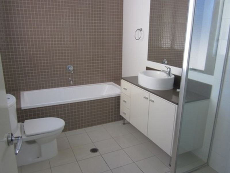 618/1-3 Aqua St Southport, Southport QLD 4215