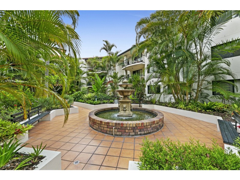 4/84 High Street, Southport QLD 4215