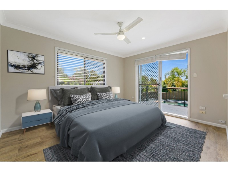 9 Nyora Street, Southport QLD 4215