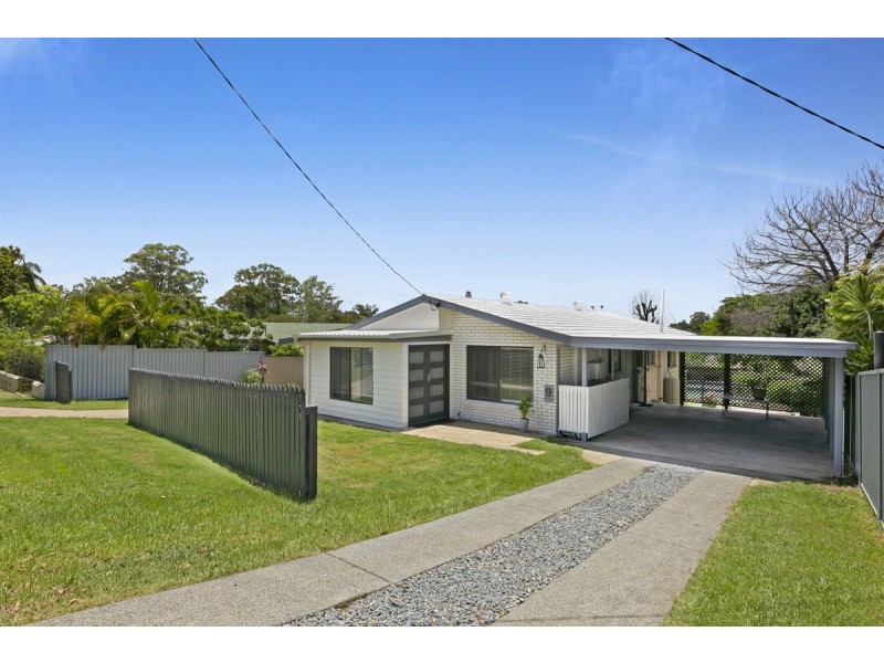 9 Nyora Street, Southport QLD 4215