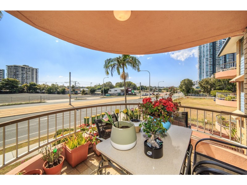 7/36 Queen Street, Southport QLD 4215