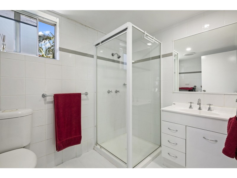 3/164 Frank Street, Labrador QLD 4215