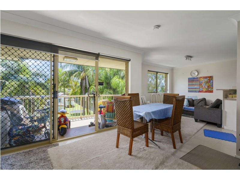 11/35-37 Huth Street, Labrador QLD 4215