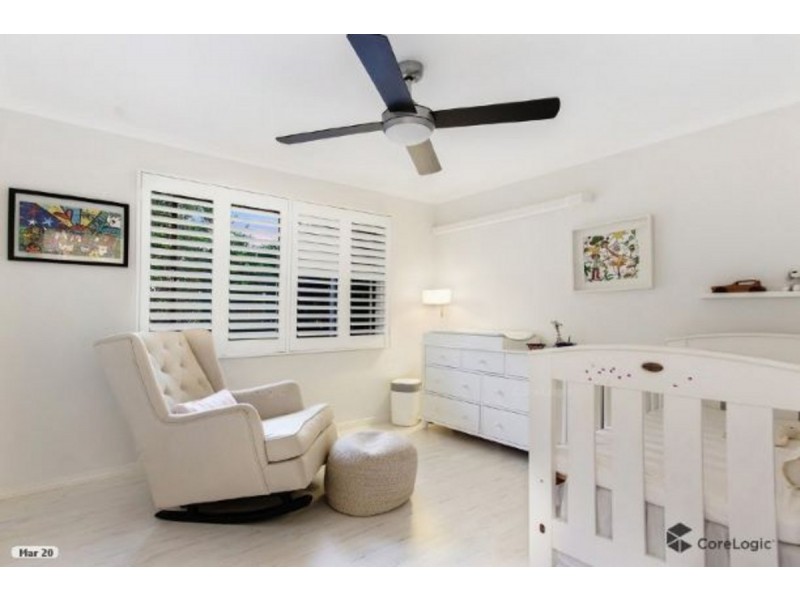 113 Kindra Avenue, Southport QLD 4215