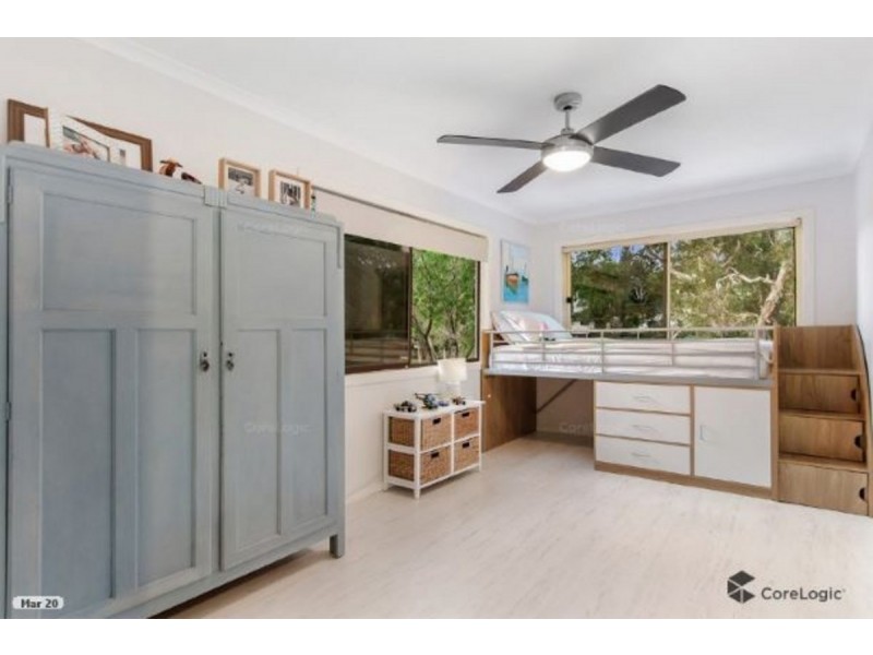 113 Kindra Avenue, Southport QLD 4215