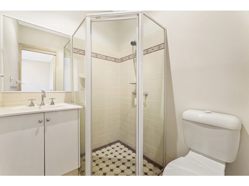 30 Everest Drive, Southport QLD 4215