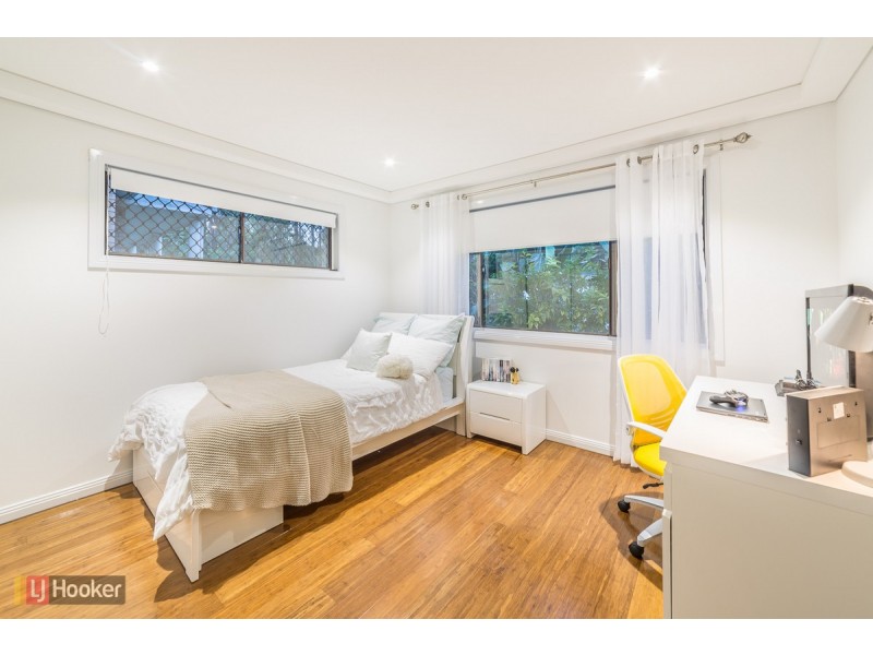 690 Southport-Nerang Road, Ashmore QLD 4214