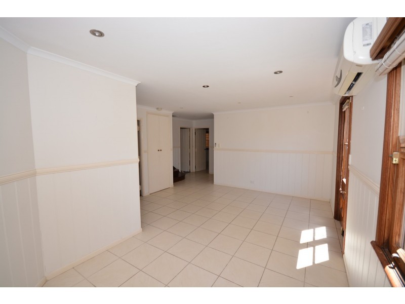 16 Rose Street, Southport QLD 4215