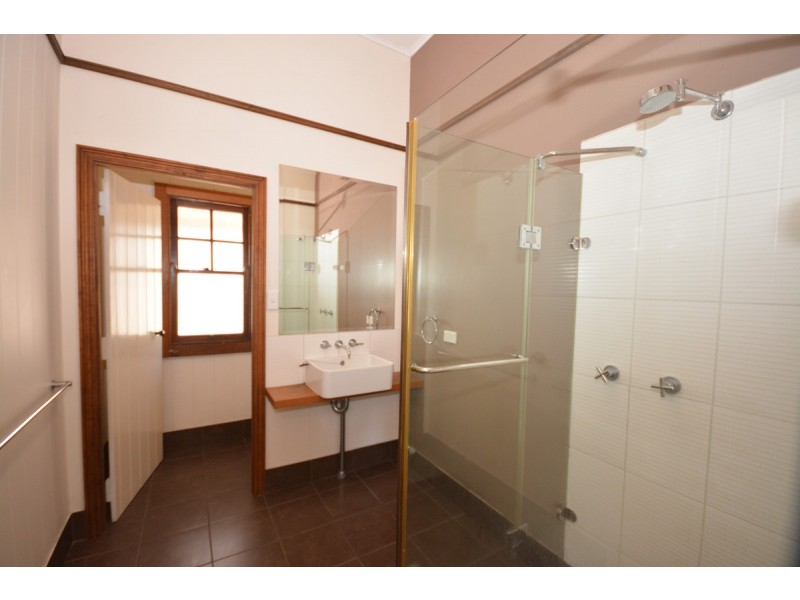 16 Rose Street, Southport QLD 4215