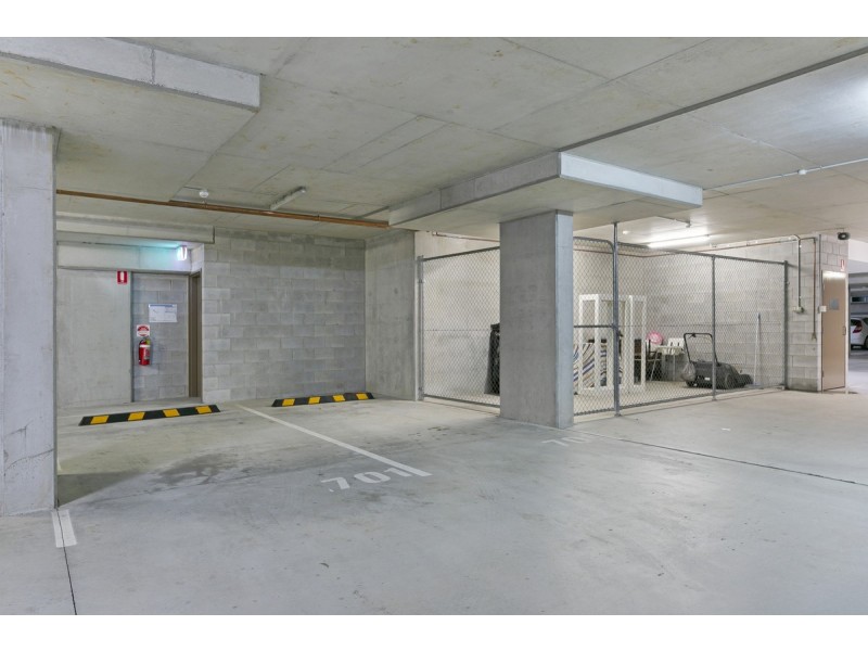 701/26 Spendelove Avenue, Southport QLD 4215