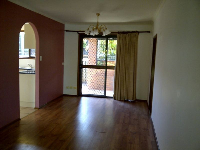 2 Mango Place, Southport QLD 4215