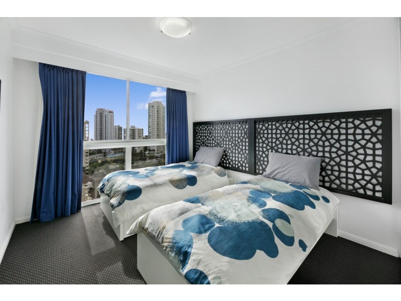 61/15 Breaker Street, Main Beach QLD 4217