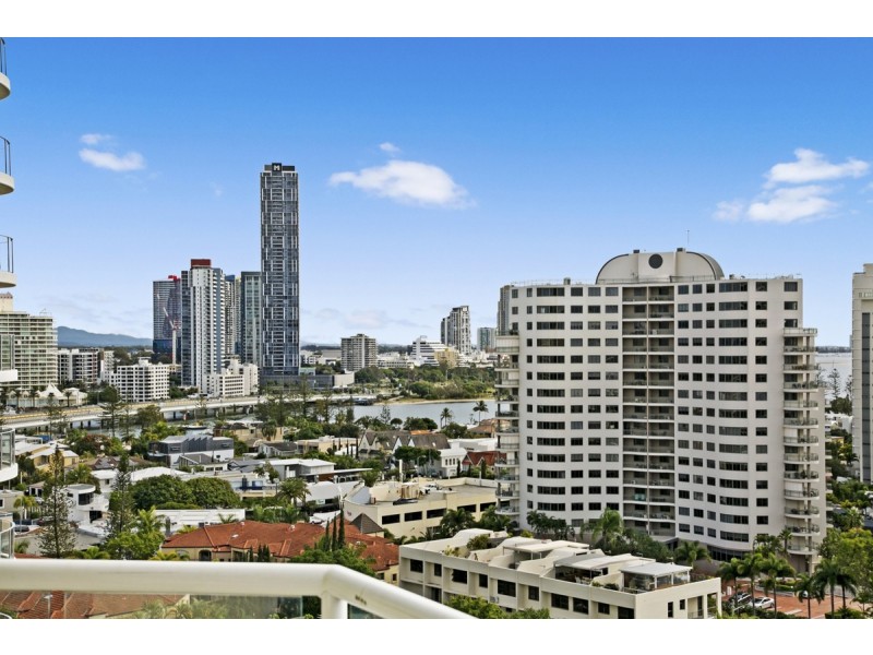 61/15 Breaker Street, Main Beach QLD 4217