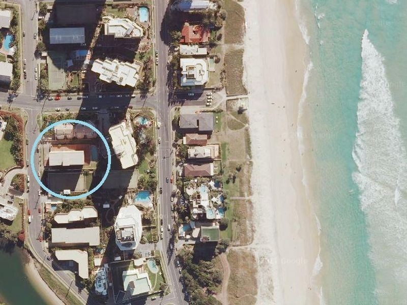 4/15 Pacific St, Main Beach QLD 4217