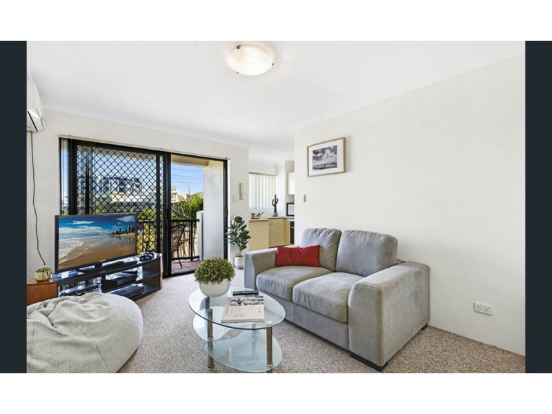 28/11 Owens Lane, Southport QLD 4215