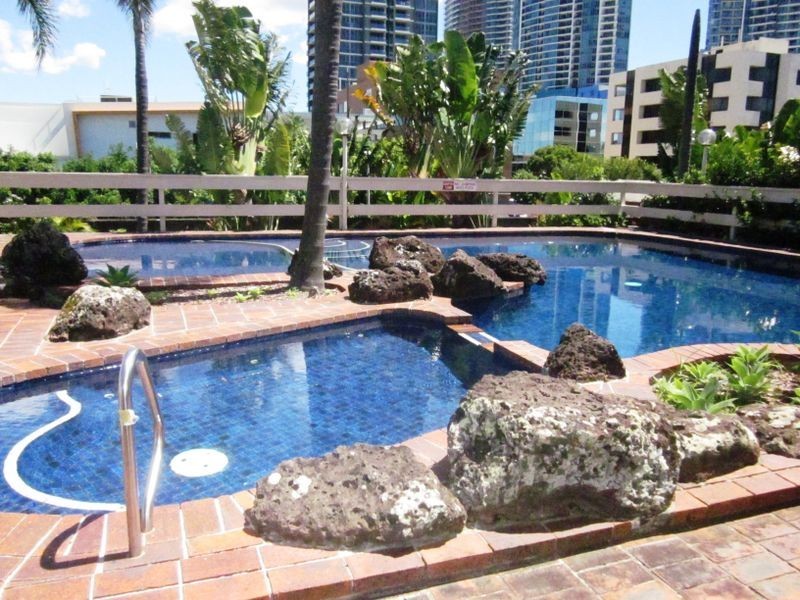 11c/10 Marine Parade, Southport QLD 4215
