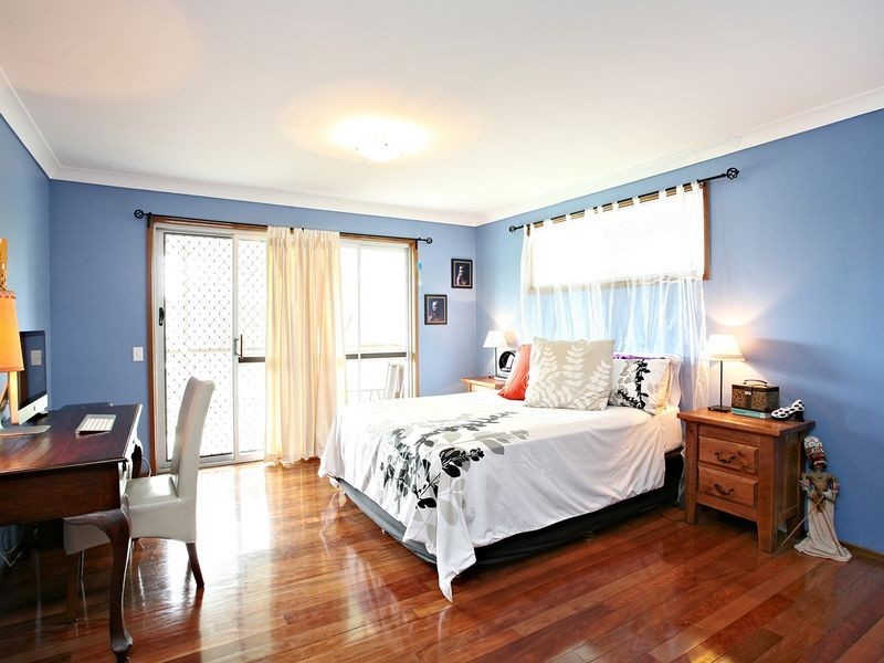 33 Dandar Street, Southport QLD 4215