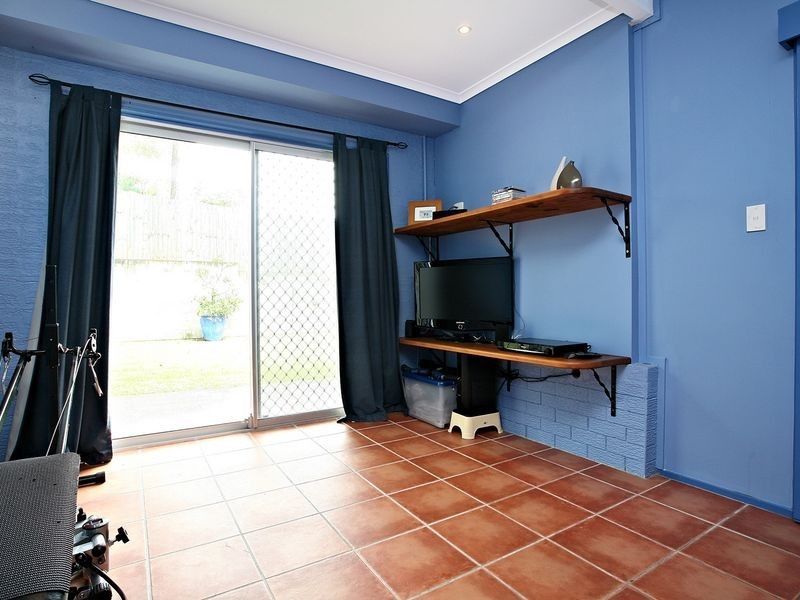 33 Dandar Street, Southport QLD 4215
