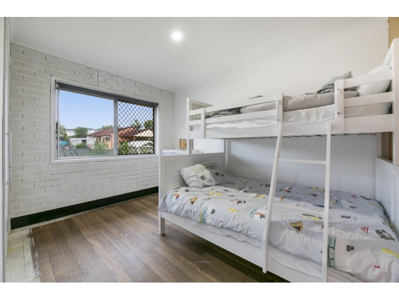 9 Ikana Court, Southport QLD 4215