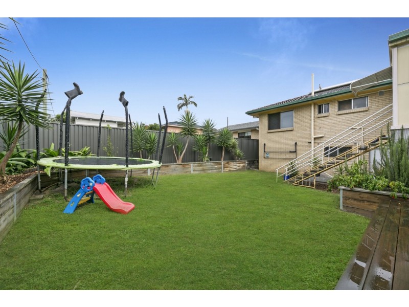 9 Ikana Court, Southport QLD 4215