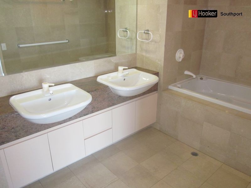 C92/75 Brighton Parade, Southport QLD 4215
