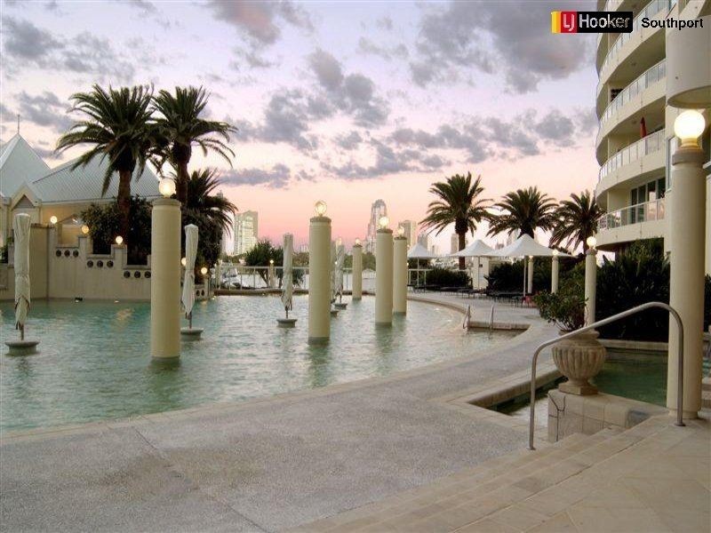 C92/75 Brighton Parade, Southport QLD 4215