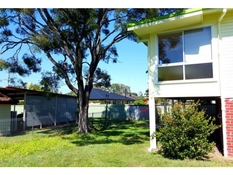 31 Echlin Street, Labrador QLD 4215