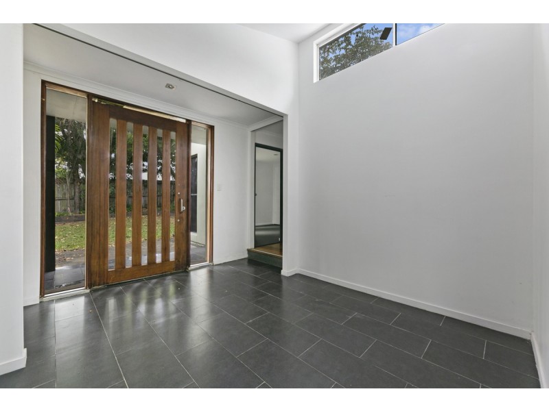 130 Falconer Street, Southport QLD 4215