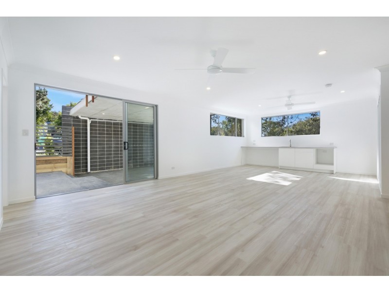 8 Margaret Street, Southport QLD 4215