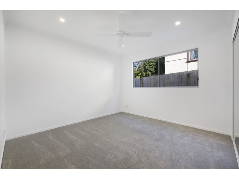 8 Margaret Street, Southport QLD 4215